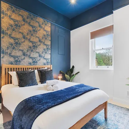 Appartamento Chic 2 Bed Flat West London